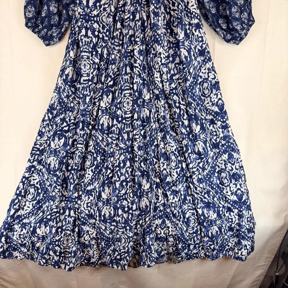 ABERCROMBIE & FITCH Women’s Size L Dress Maxi Cutout NWT Long Sleeve V-Neckline